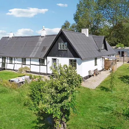 Beautiful In With Wifi * Lundby Stationsby